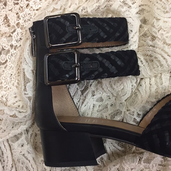 Franco Sarto Black Braided sandal - Picture 6 of 8